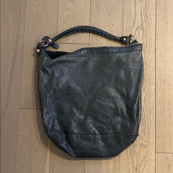 BALENCIAGA HOBO SHOULDER BAG - Picture 2 of 5